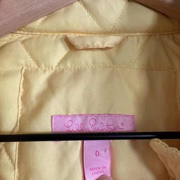 Lilly Pulitzer Women’s Quilted Jacket - Picture 4 of 6